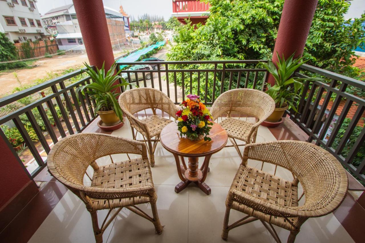 Botoum Hotel Sisophon Ngoại thất bức ảnh