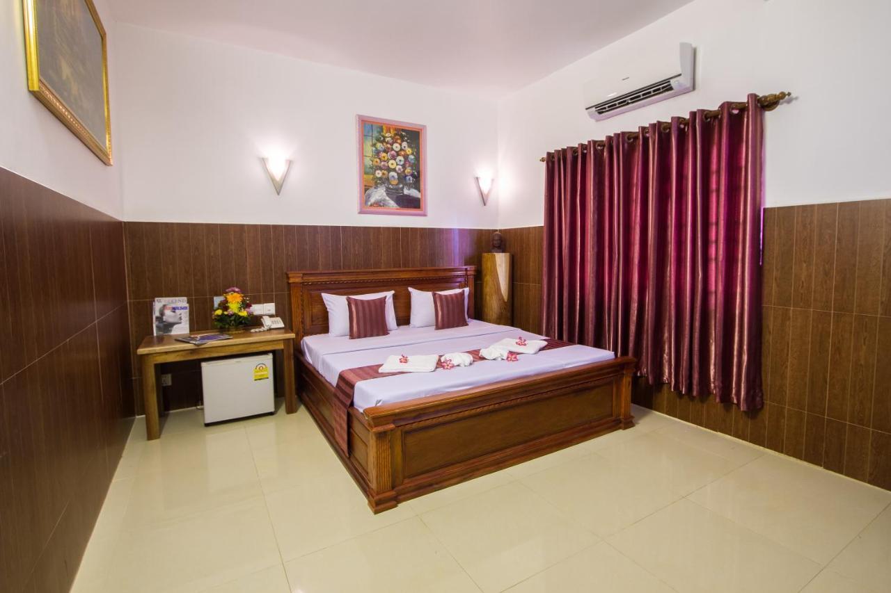Botoum Hotel Sisophon Ngoại thất bức ảnh