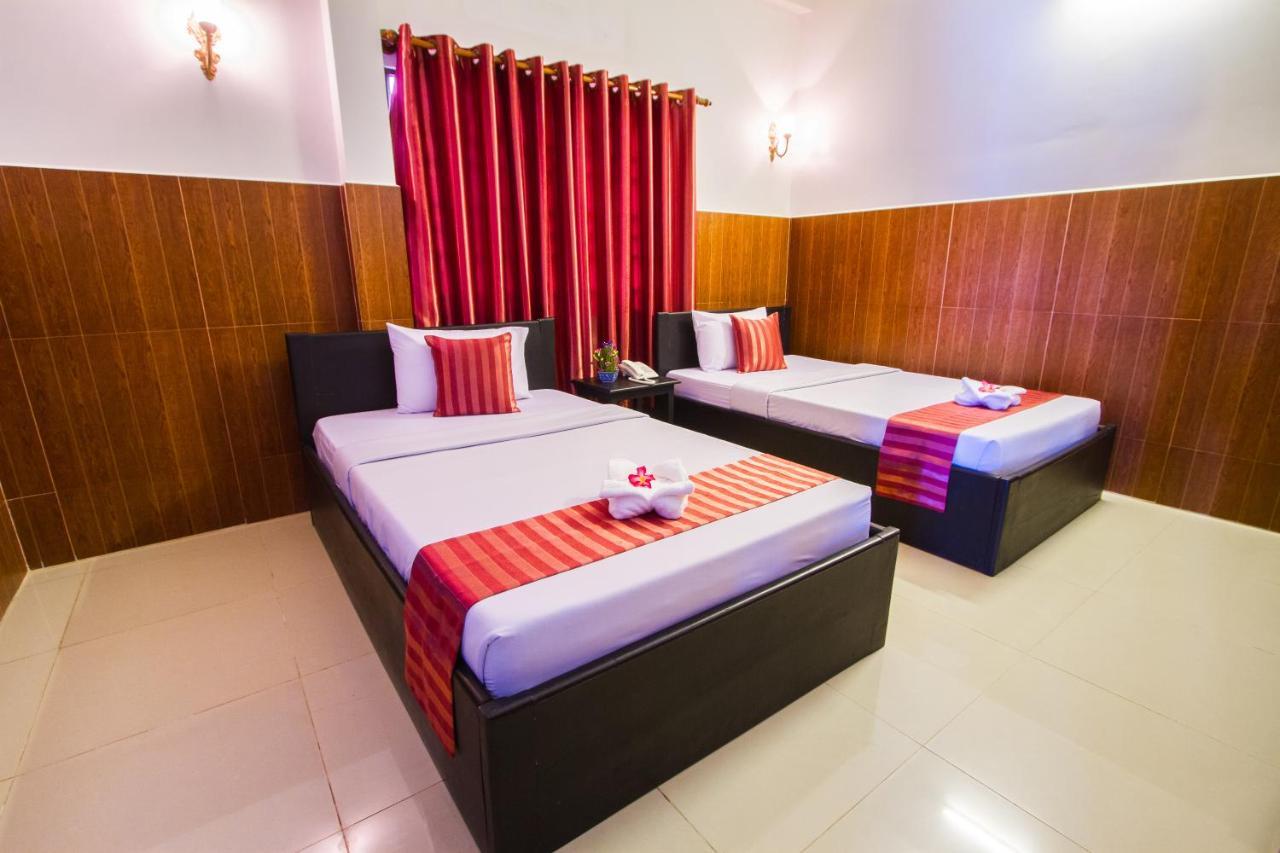Botoum Hotel Sisophon Ngoại thất bức ảnh