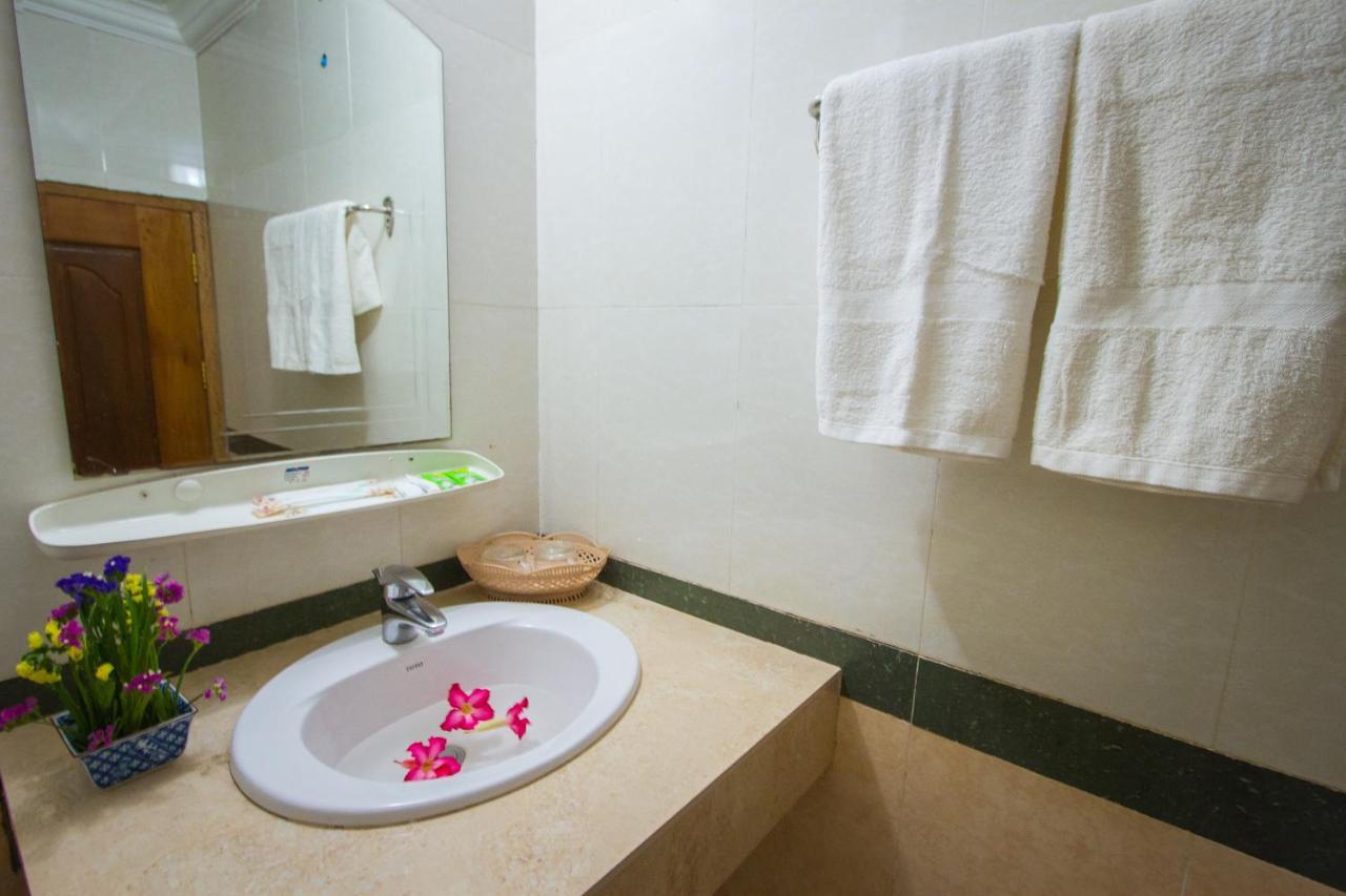 Botoum Hotel Sisophon Phòng bức ảnh