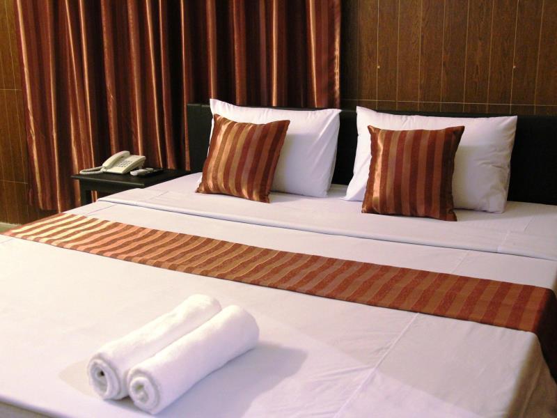 Botoum Hotel Sisophon Ngoại thất bức ảnh