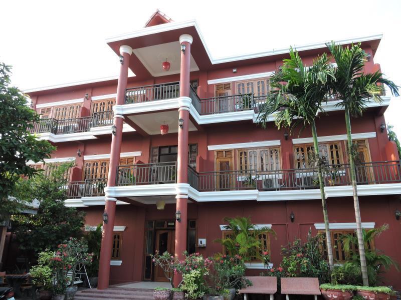 Botoum Hotel Sisophon Ngoại thất bức ảnh